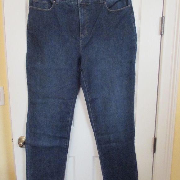 NWT - CROFT & BARROW Stretch jeans - sz 18 R - Picture 1 of 3